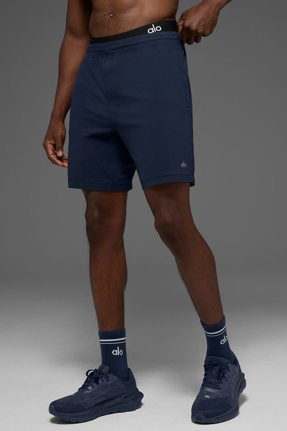 7" Conquer React Performance Short - Navy — photo 3
