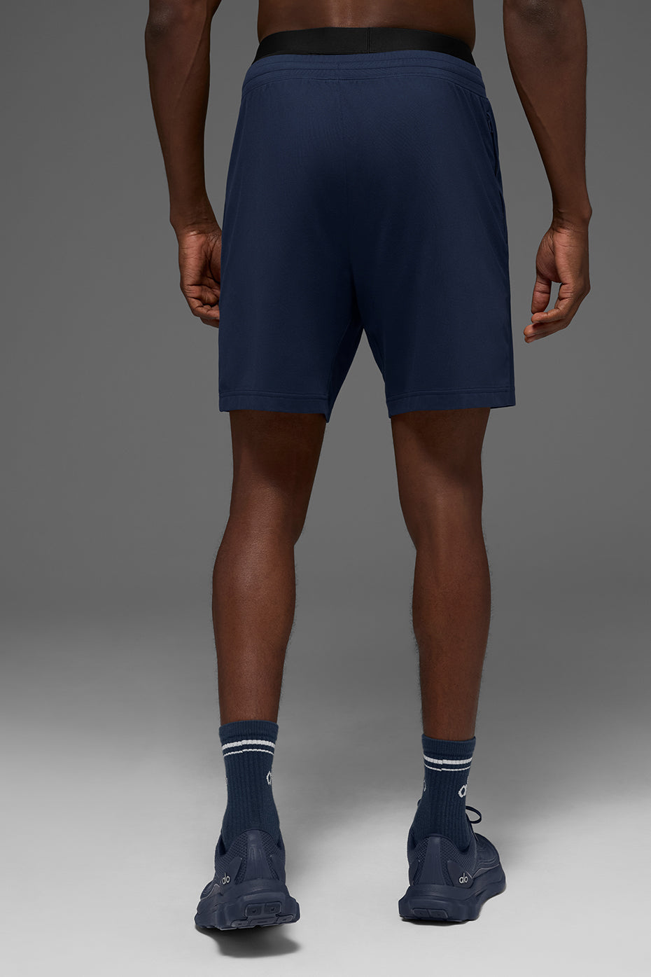 7" Conquer React Performance Short - Navy — photo 4