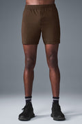 7" Conquer React Performance Short - Espresso — photo 1