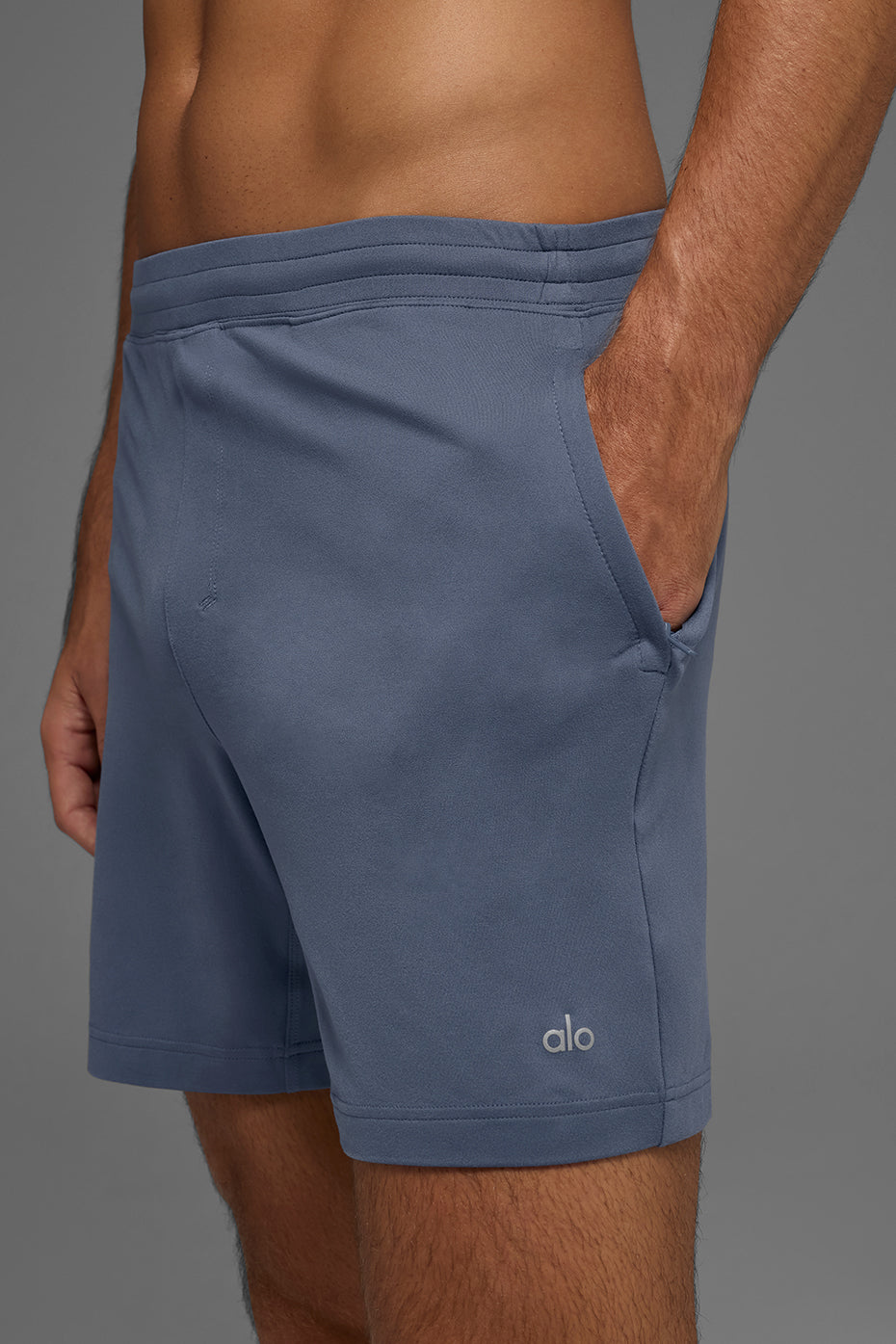 7" Conquer React Performance Short - Bluestone — photo 2