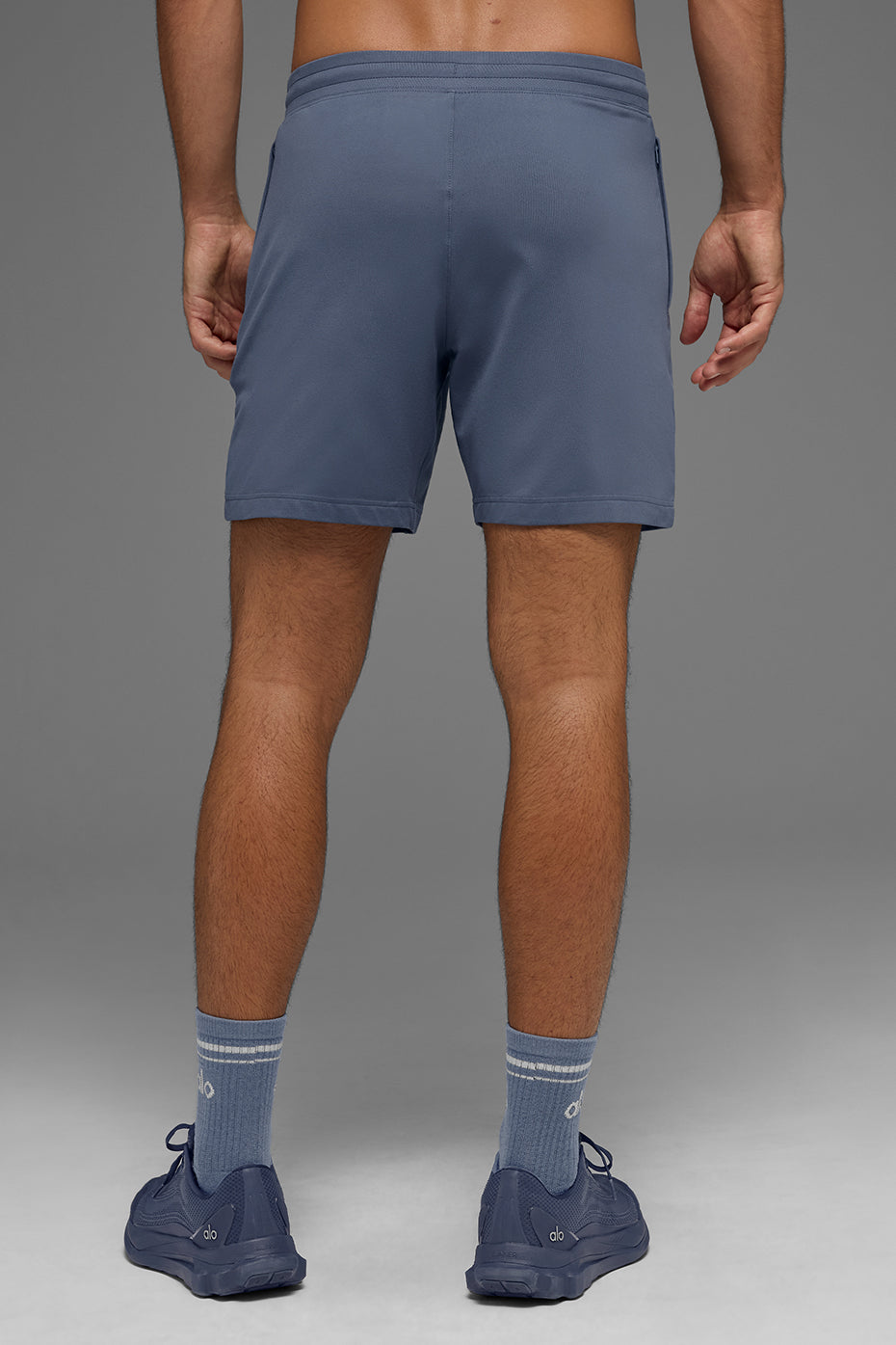 7" Conquer React Performance Short - Bluestone — photo 3