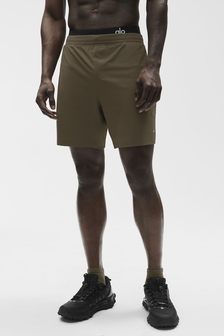 7" Conquer React Performance Short - Olive Tree — photo 1