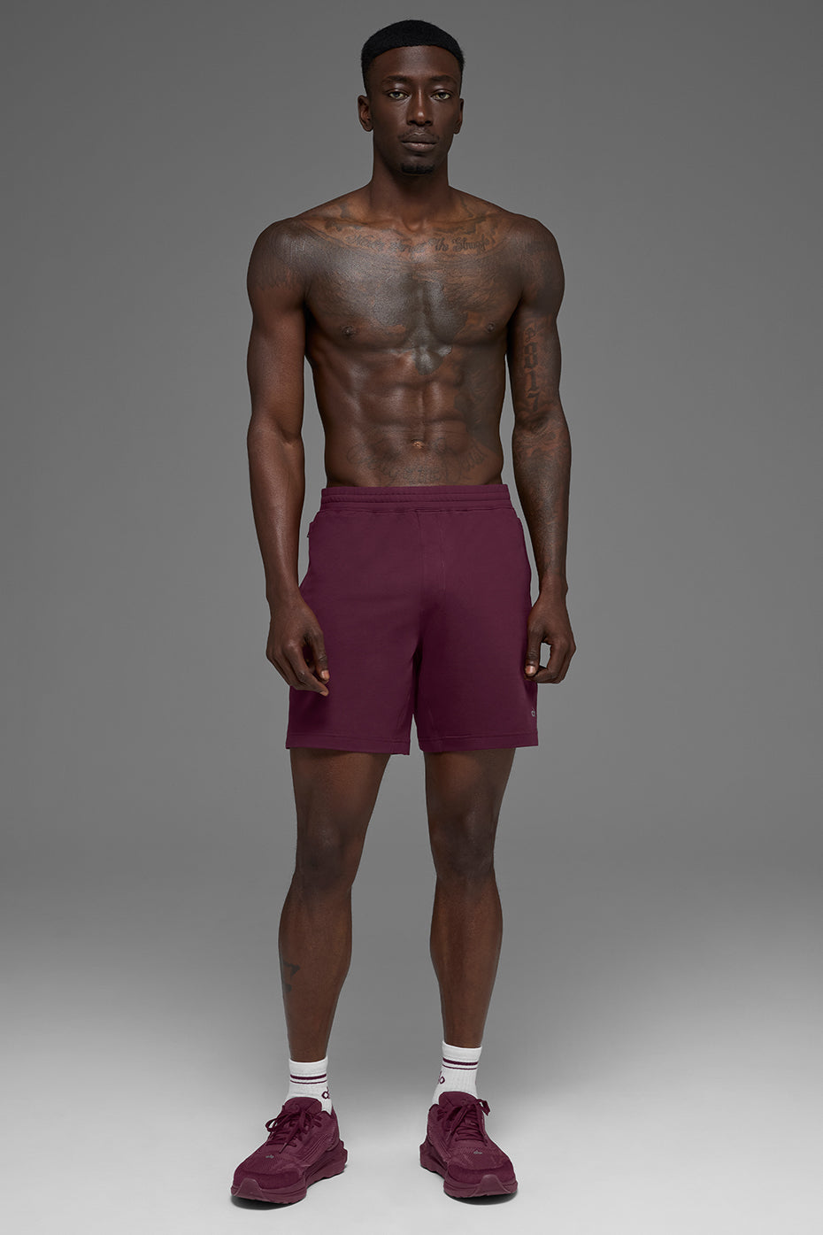 7" Conquer React Performance Short - Burgundy — photo 5