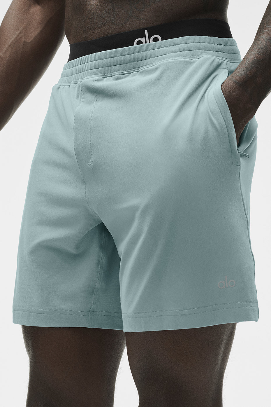 7" Conquer React Performance Short - Desert Sage — photo 3