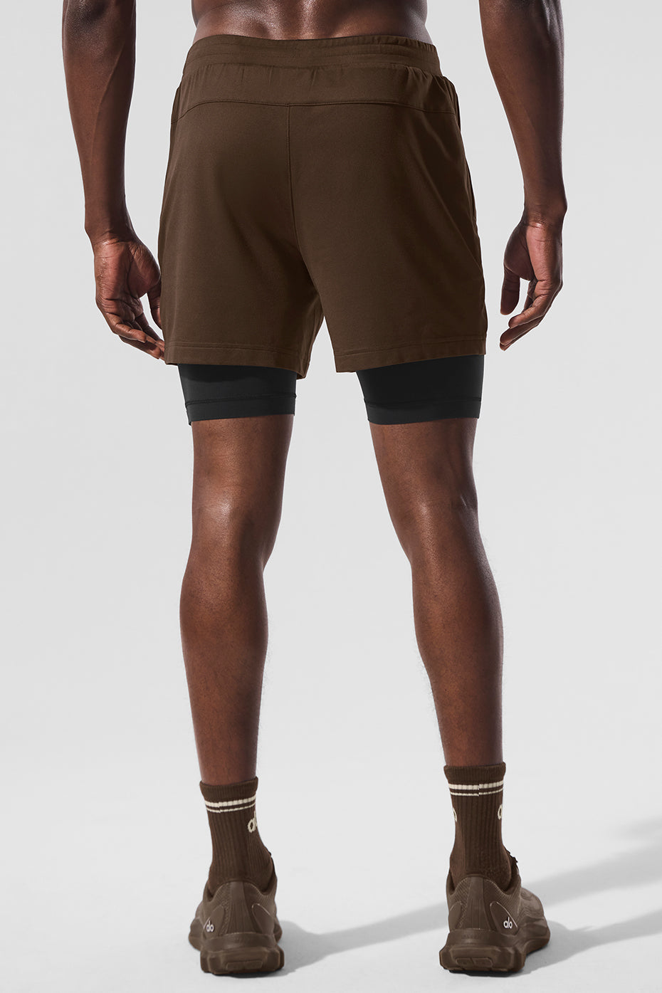 Conquer React 2-In-1 Performance Short - Espresso/Black — photo 4