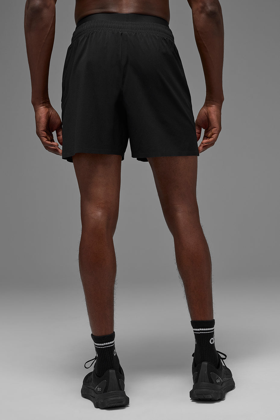 5" Traction Running Short - Black — photo 3