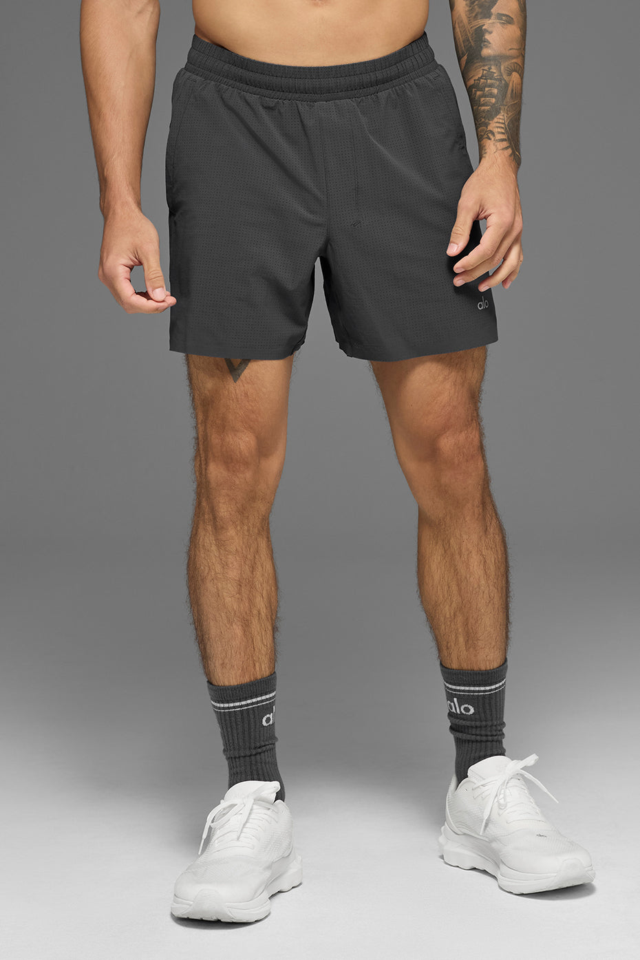 5" Traction Running Short - Anthracite — photo 3
