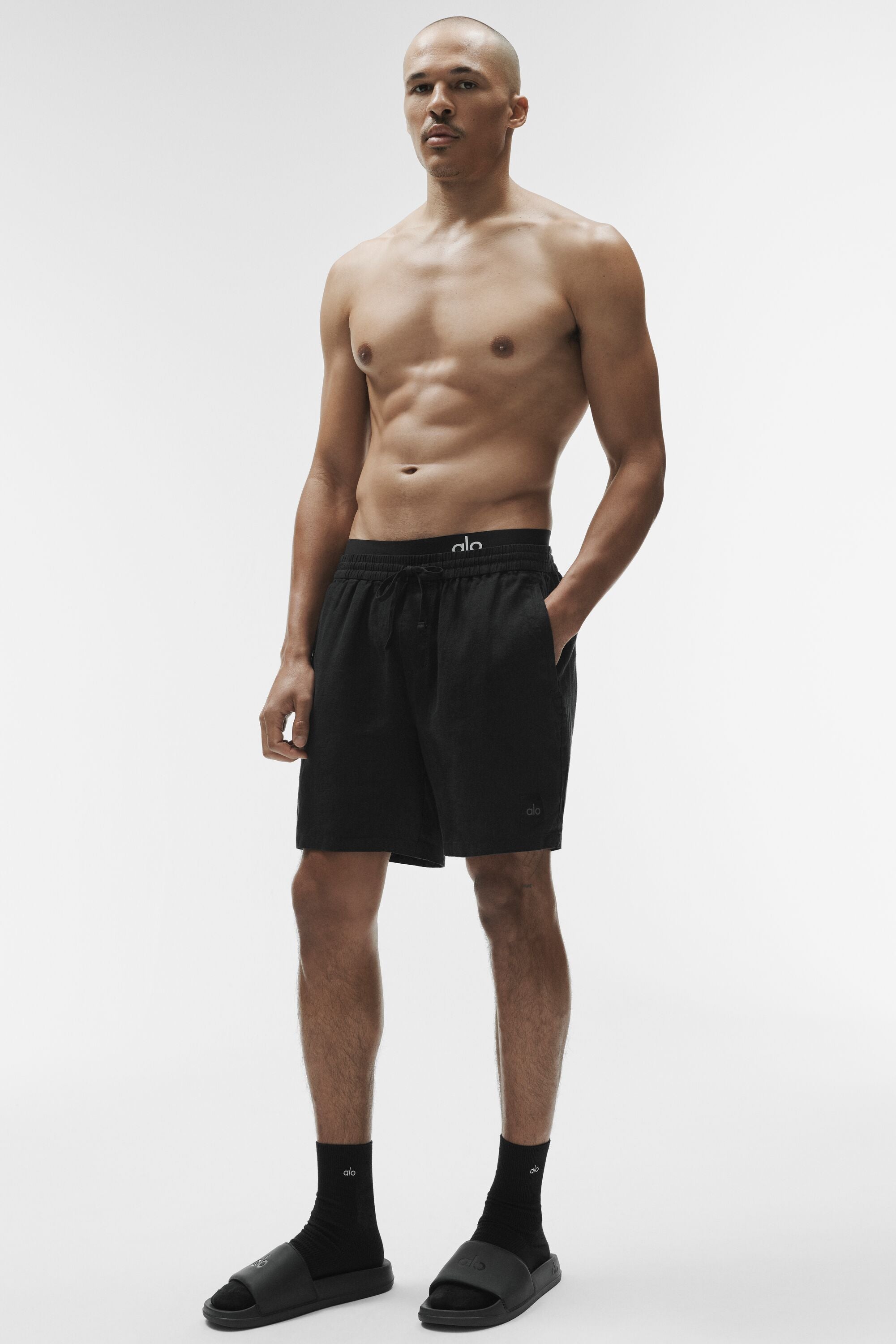 7" Linen Days Short - Black — photo 4