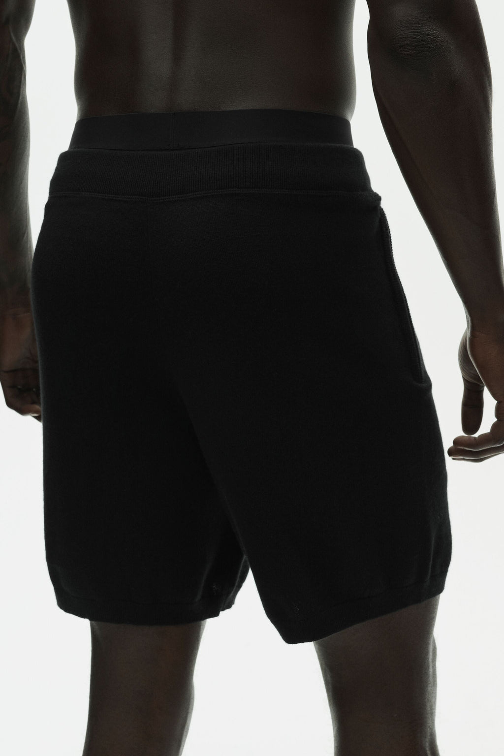7" Cotton Cashmere Ever Soft Short - Black — photo 3
