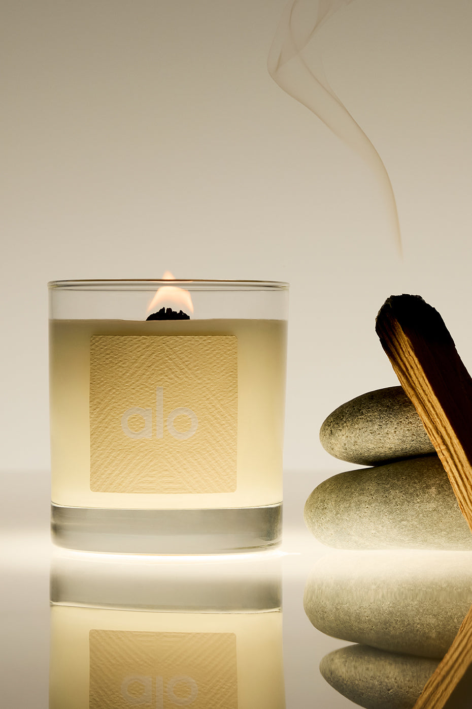 ALO Signature Candle - 8 oz — photo 1