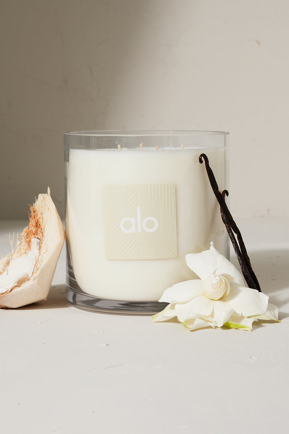 ALO Love Candle - 60 oz — photo 1