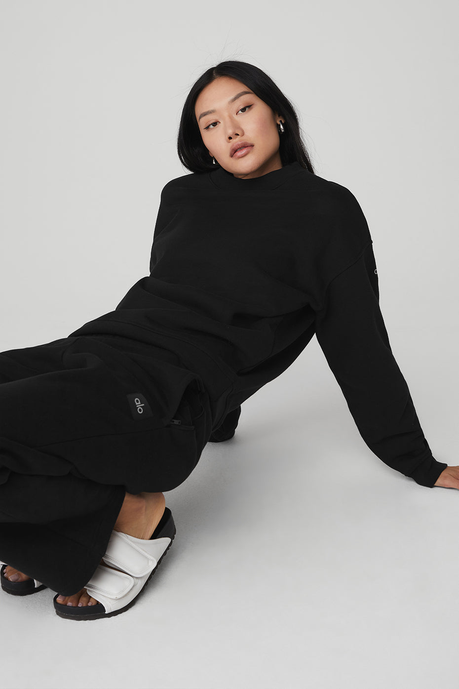 Renown Heavy Weight Crew Neck Pullover - Black — photo 4