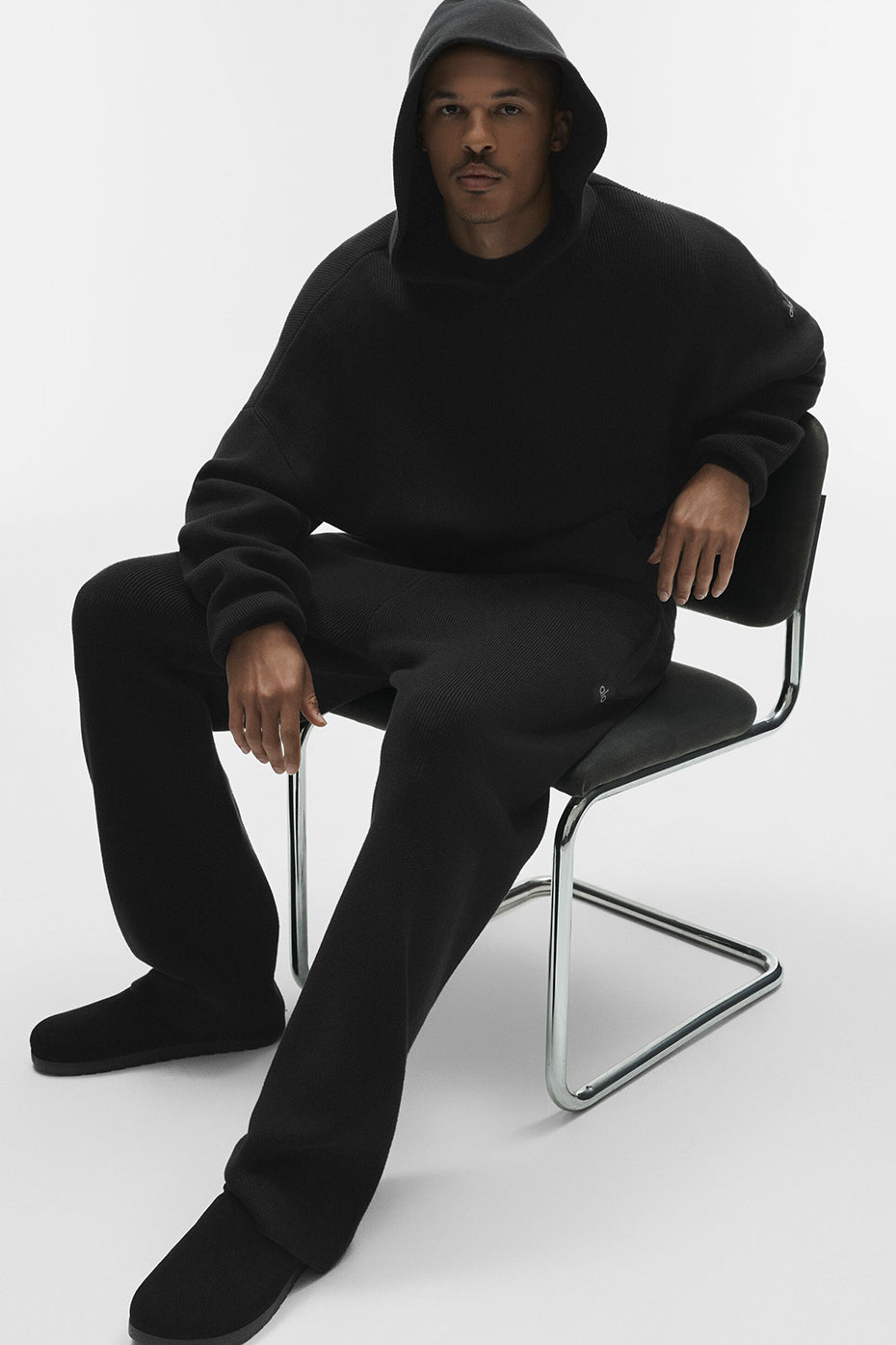Scholar Hooded Sweater - Black — photo 4