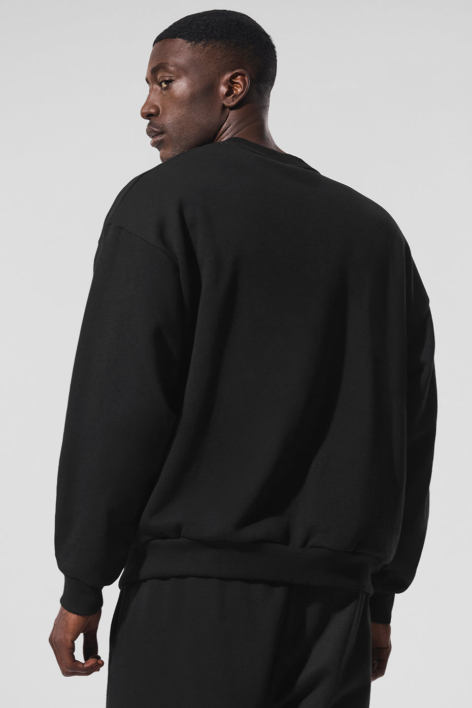 Accolade Crew Neck Pullover - Black — photo 2