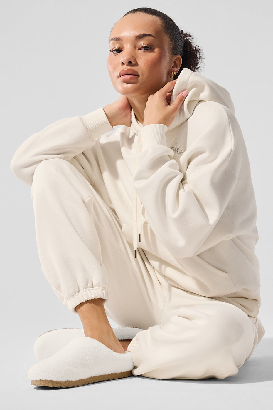 Accolade Hoodie - Ivory — photo 5