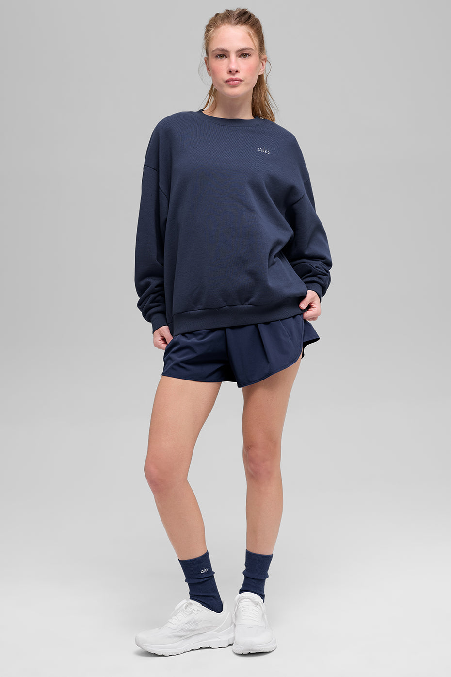 Accolade Crew Neck Pullover - Navy — photo 5