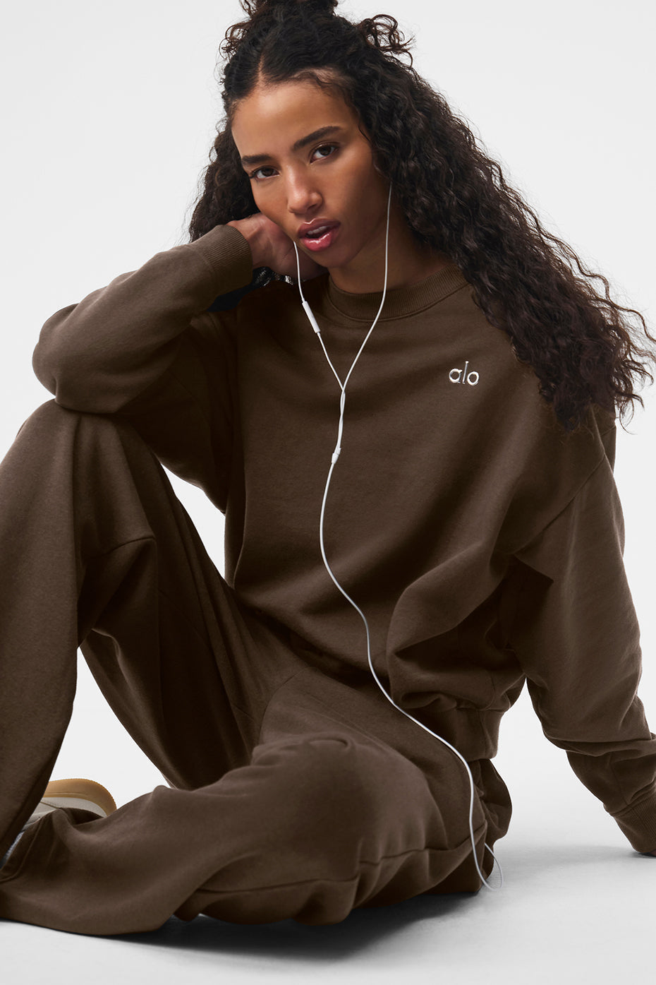 Accolade Crew Neck Pullover - Espresso — photo 4
