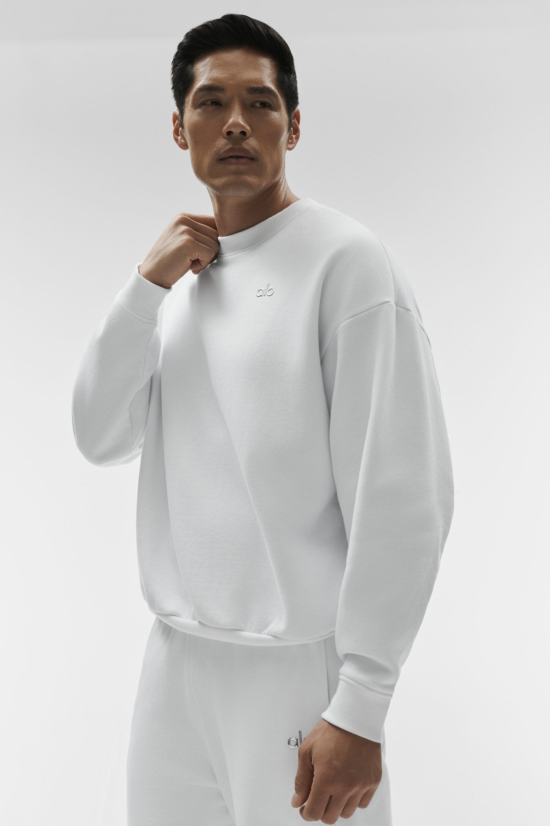 Accolade Crew Neck Pullover - White — photo 3
