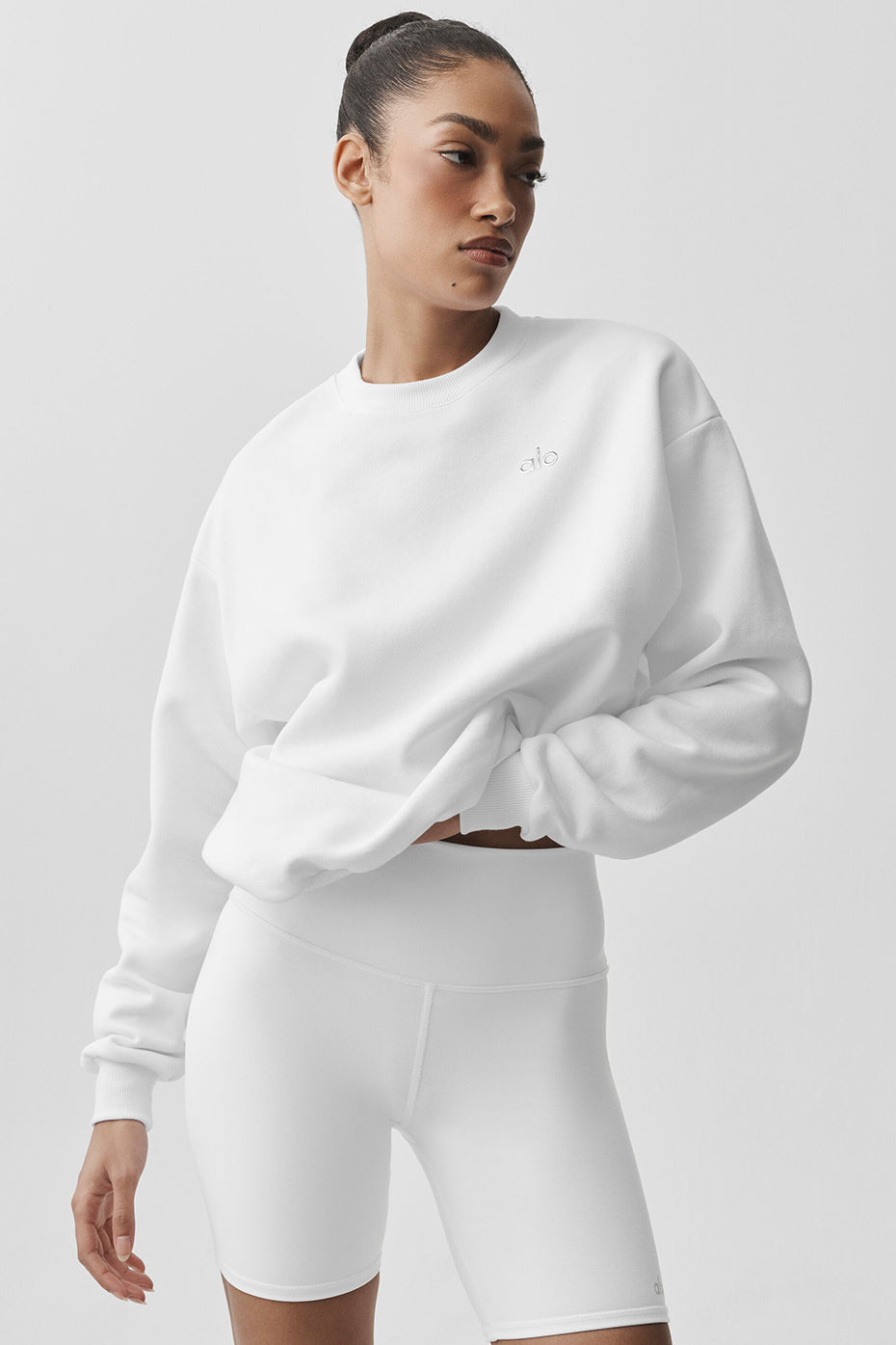 Accolade Crew Neck Pullover - White — photo 1