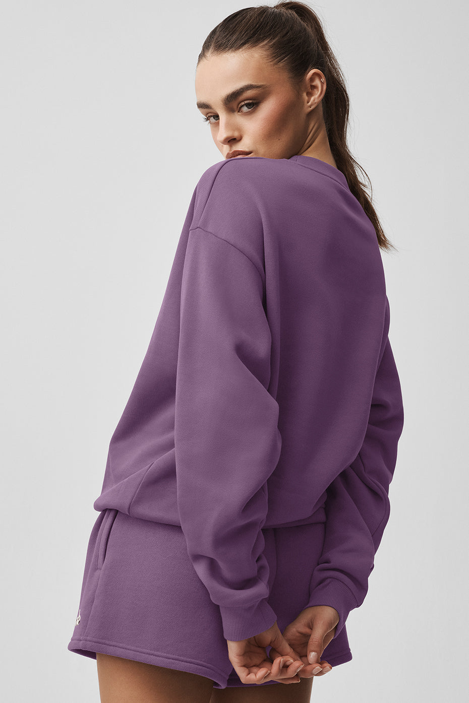 Accolade Crew Neck Pullover - Plum Kiss — photo 2