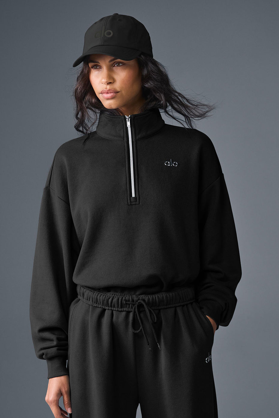 Accolade 1/4 Zip Pullover - Black — photo 2