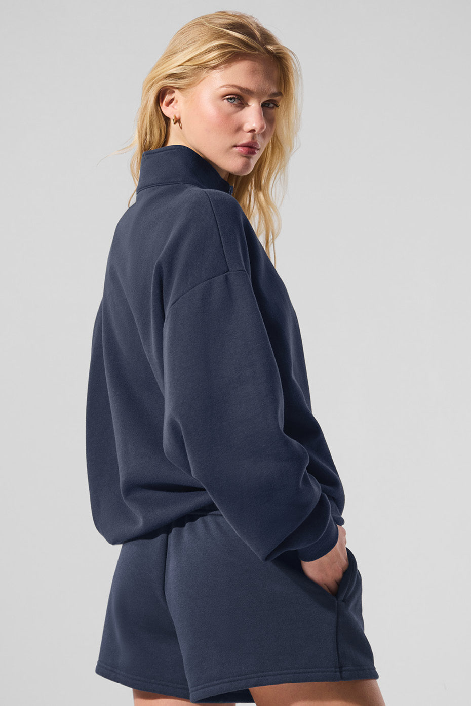 Accolade 1/4 Zip Pullover - Navy — photo 3