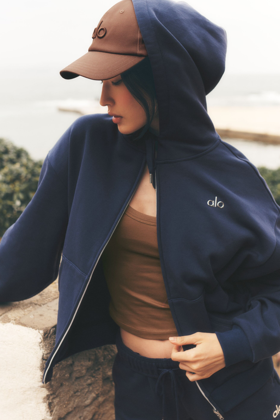 Accolade Full Zip Hoodie - Navy — photo 1