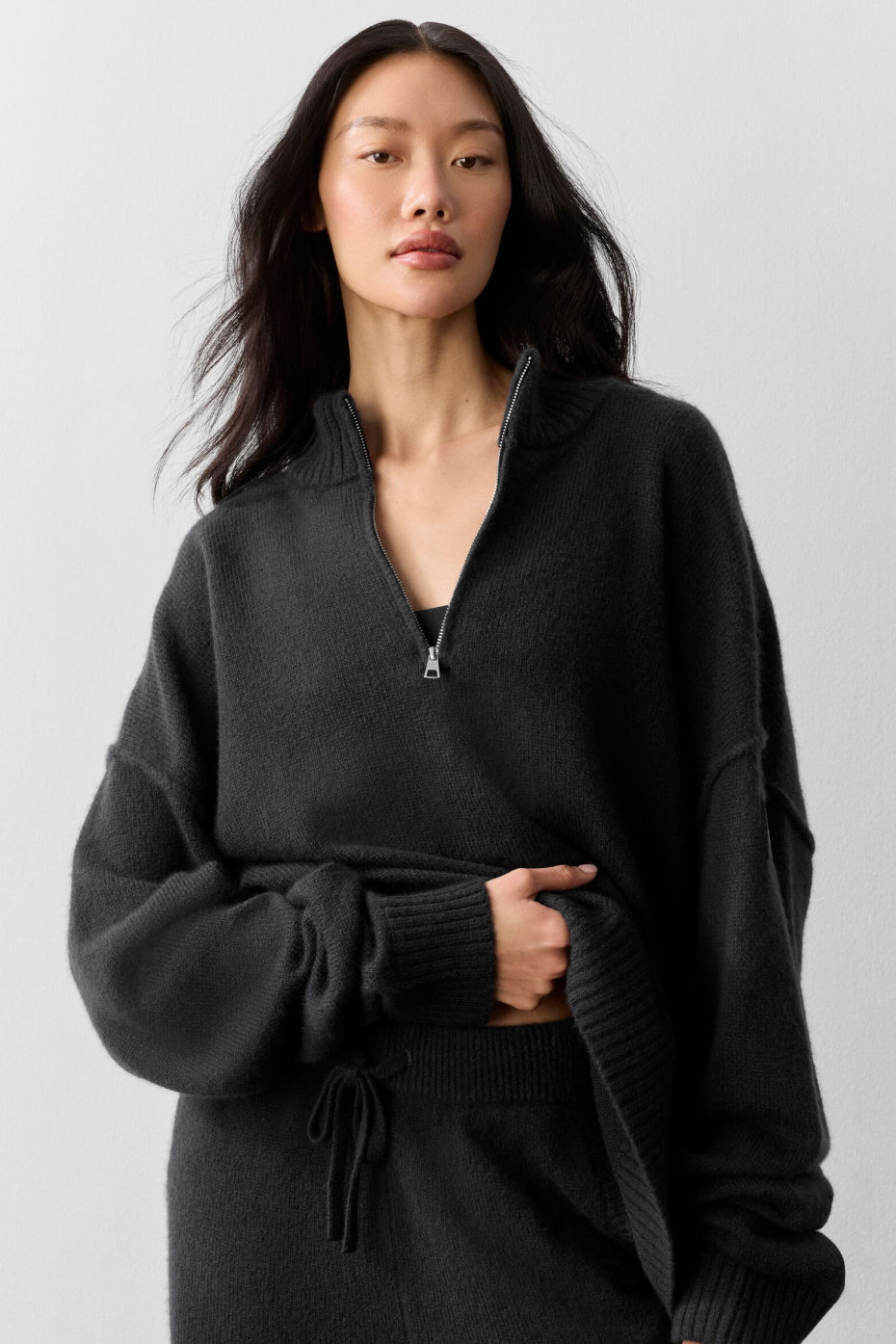 Wool Cashmere New Class 1/4 Zip Pullover - Black — photo 1
