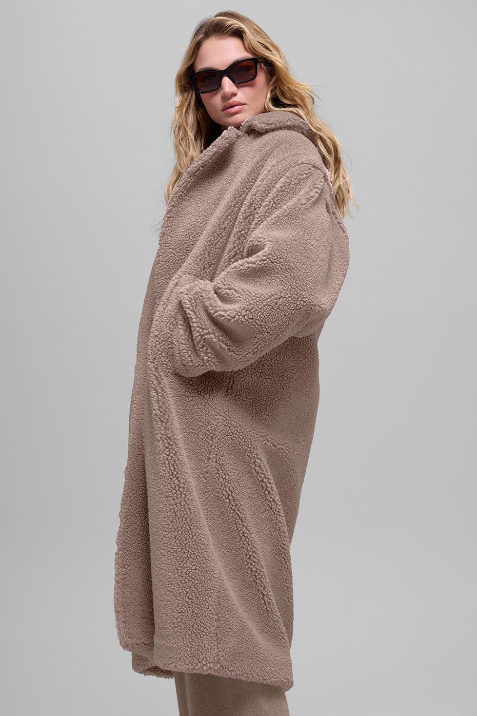 Oversized Sherpa Trench - Chai Latte — photo 3
