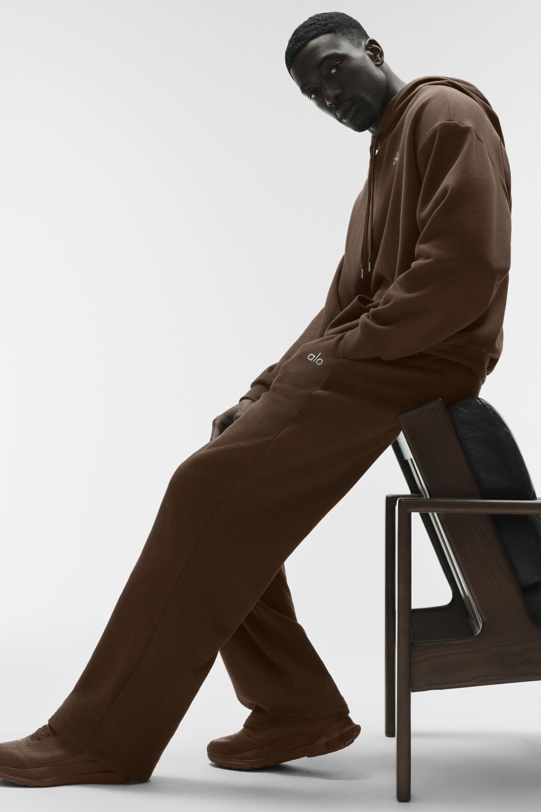 Accolade Straight Leg Sweatpant - Espresso — photo 5