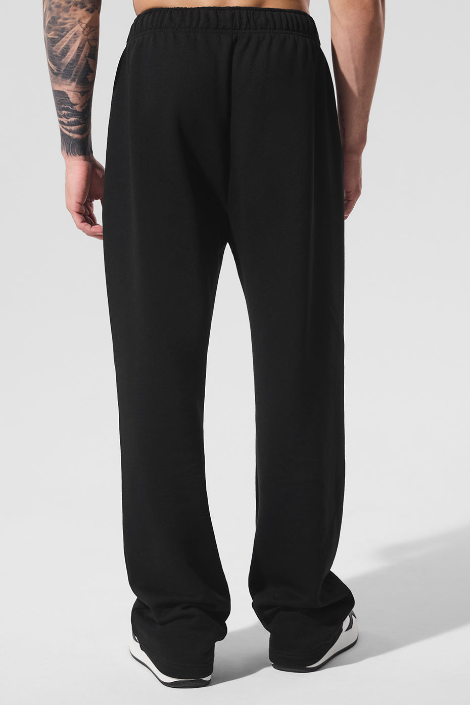 Accolade Straight Leg Sweatpant - Black — photo 4