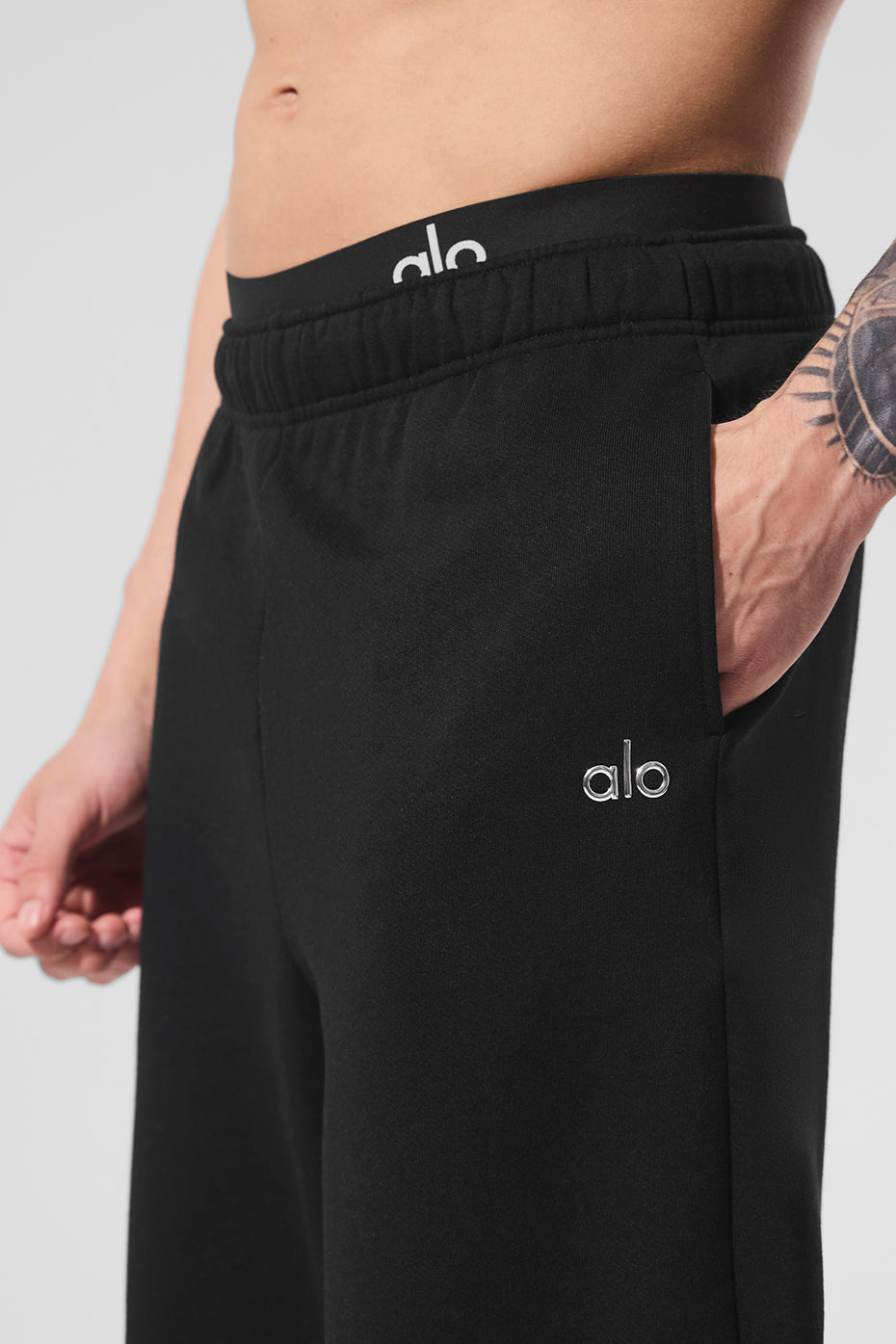 Accolade Straight Leg Sweatpant - Black — photo 2