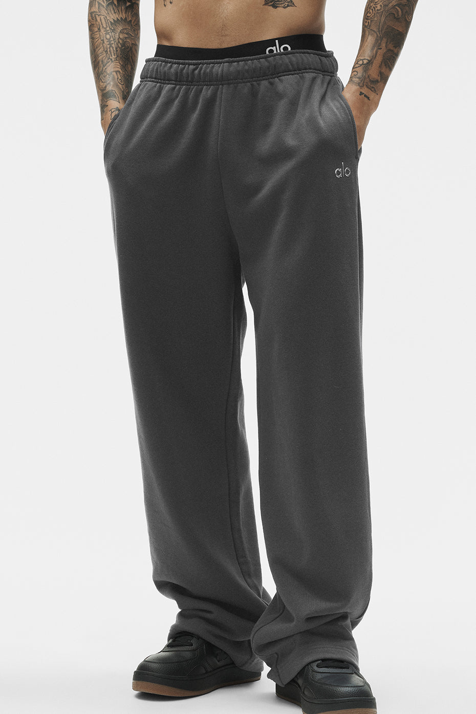 Accolade Straight Leg Sweatpant - Anthracite — photo 1