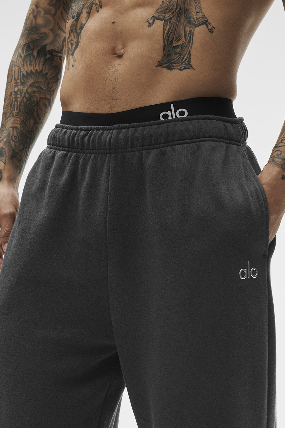 Accolade Straight Leg Sweatpant - Anthracite — photo 4