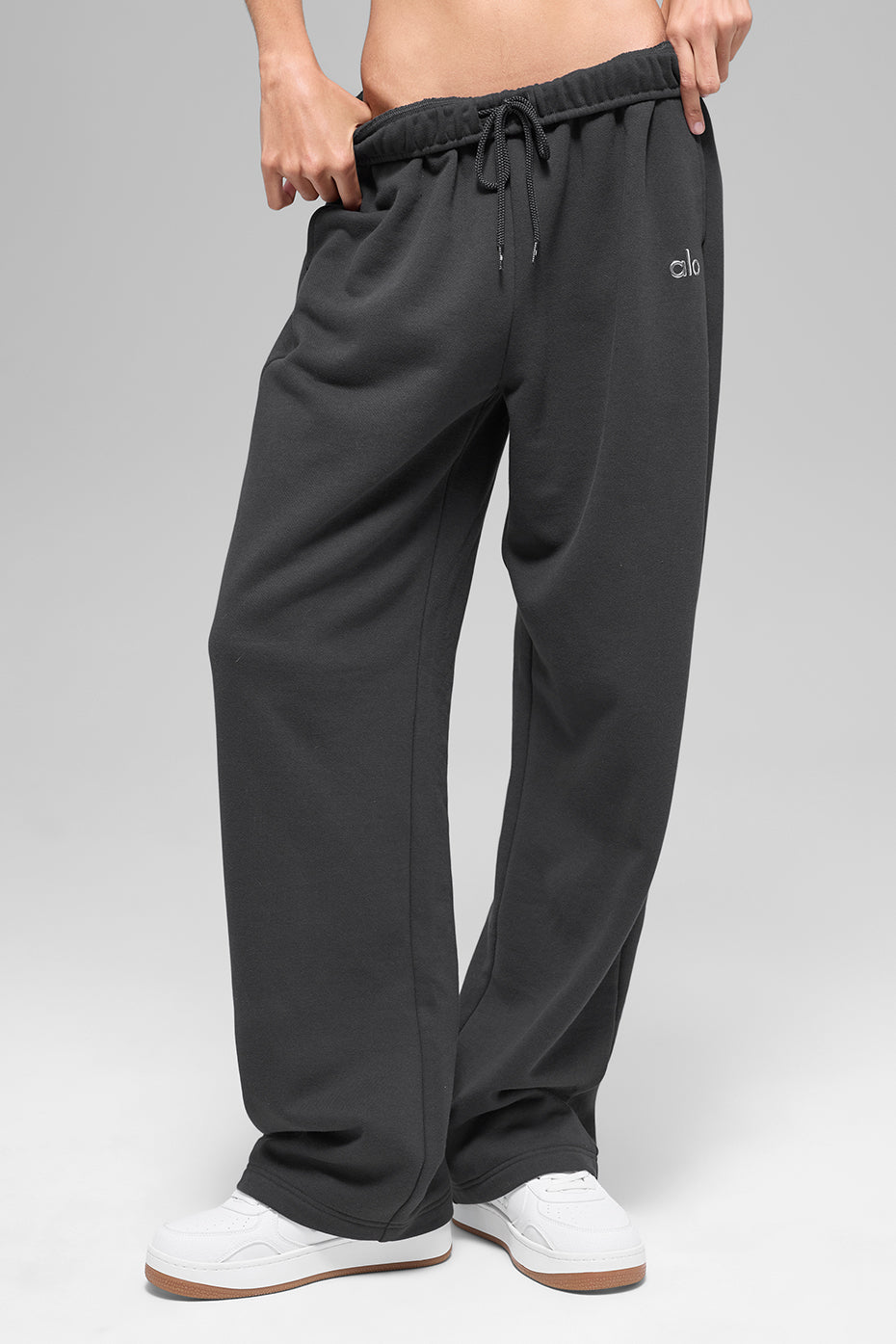 Accolade Straight Leg Sweatpant - Anthracite — photo 4