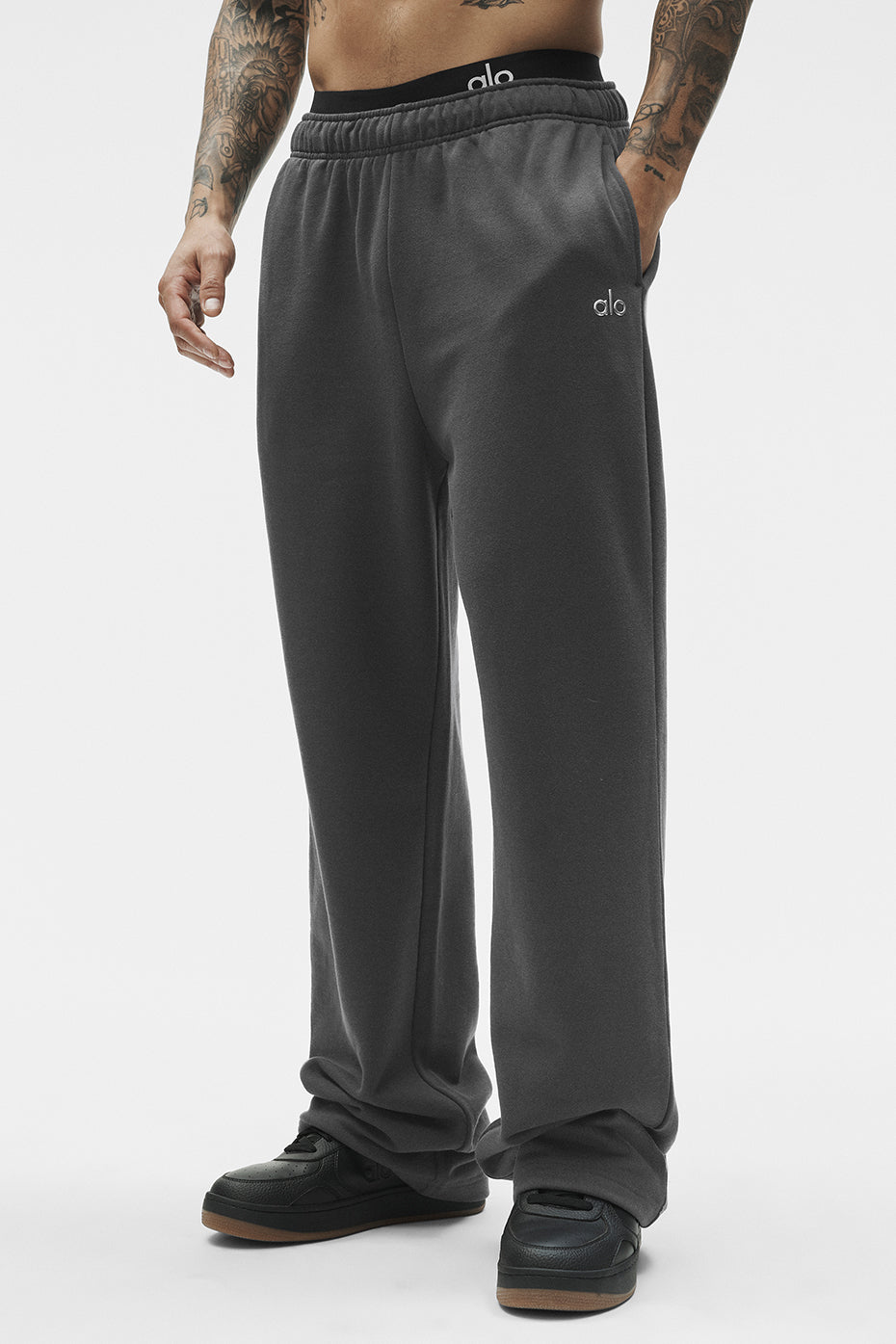 Accolade Straight Leg Sweatpant - Anthracite — photo 3