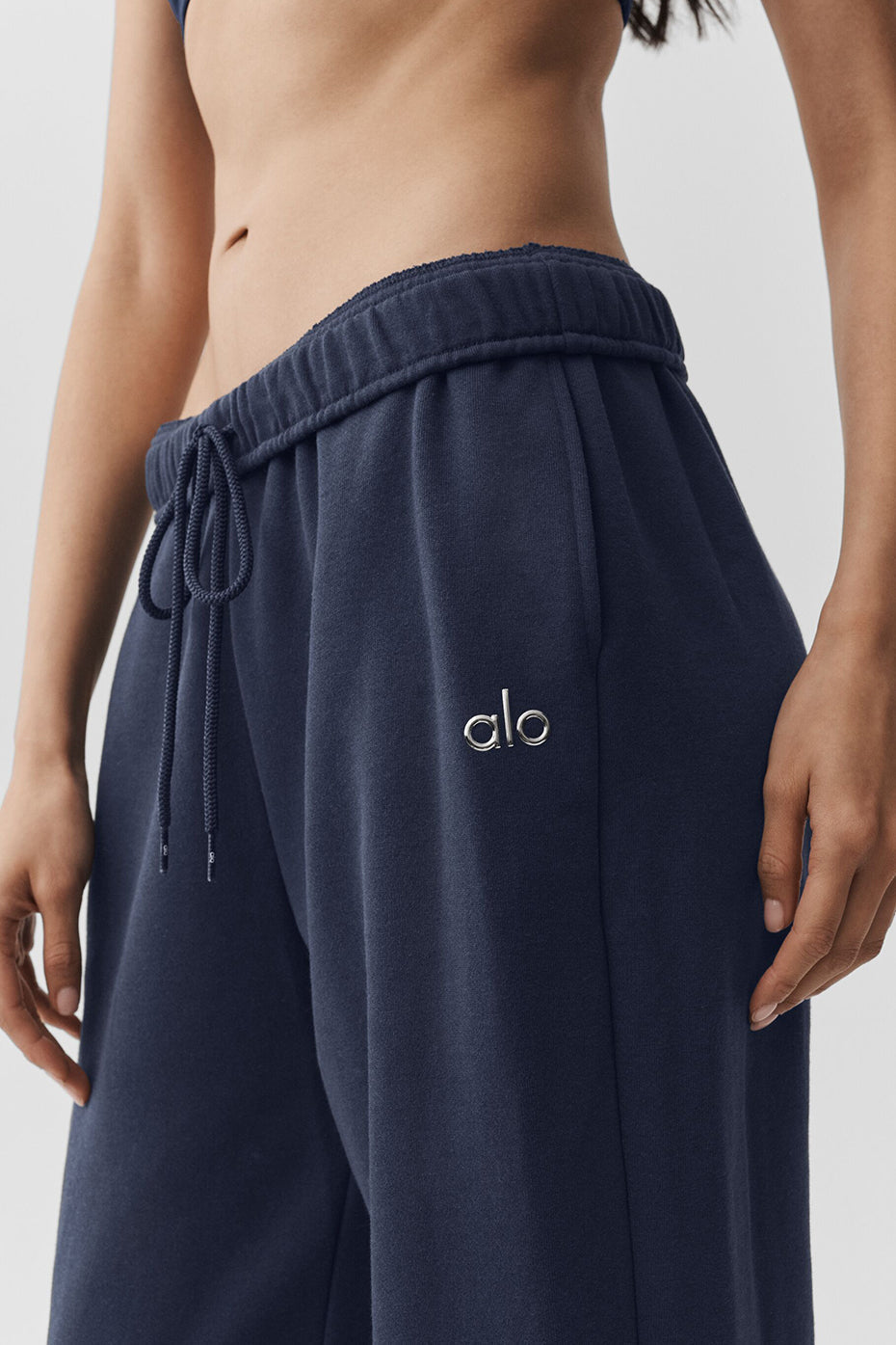 Accolade Straight Leg Sweatpant - Navy — photo 3