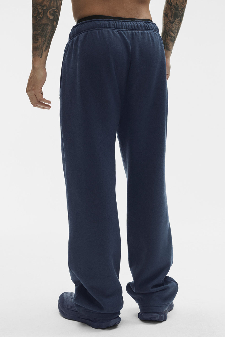 Accolade Straight Leg Sweatpant - Navy — photo 4