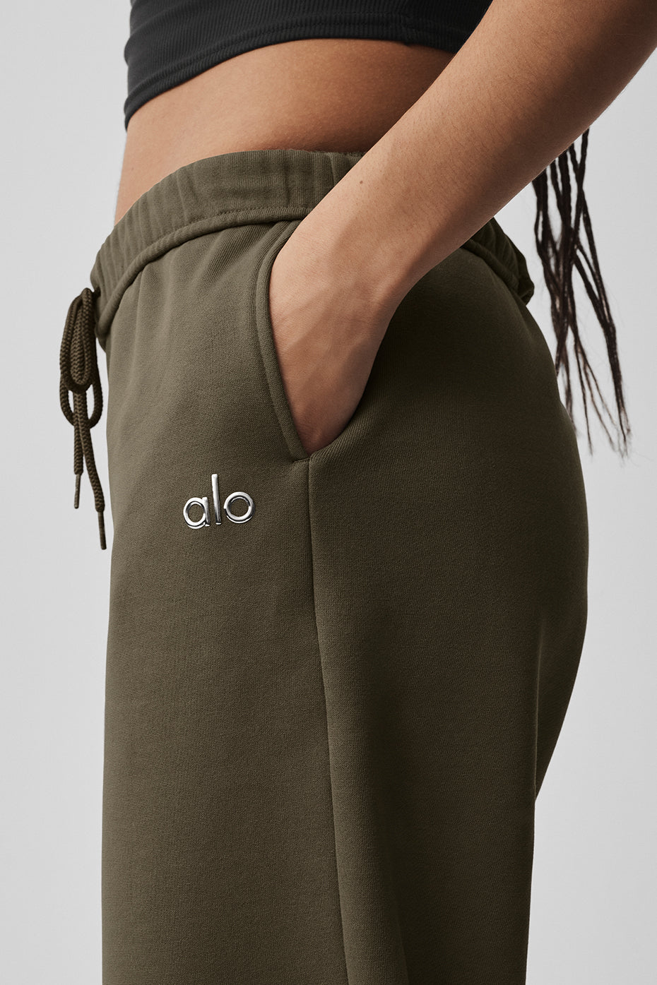 Accolade Straight Leg Sweatpant - Olive Tree — photo 3