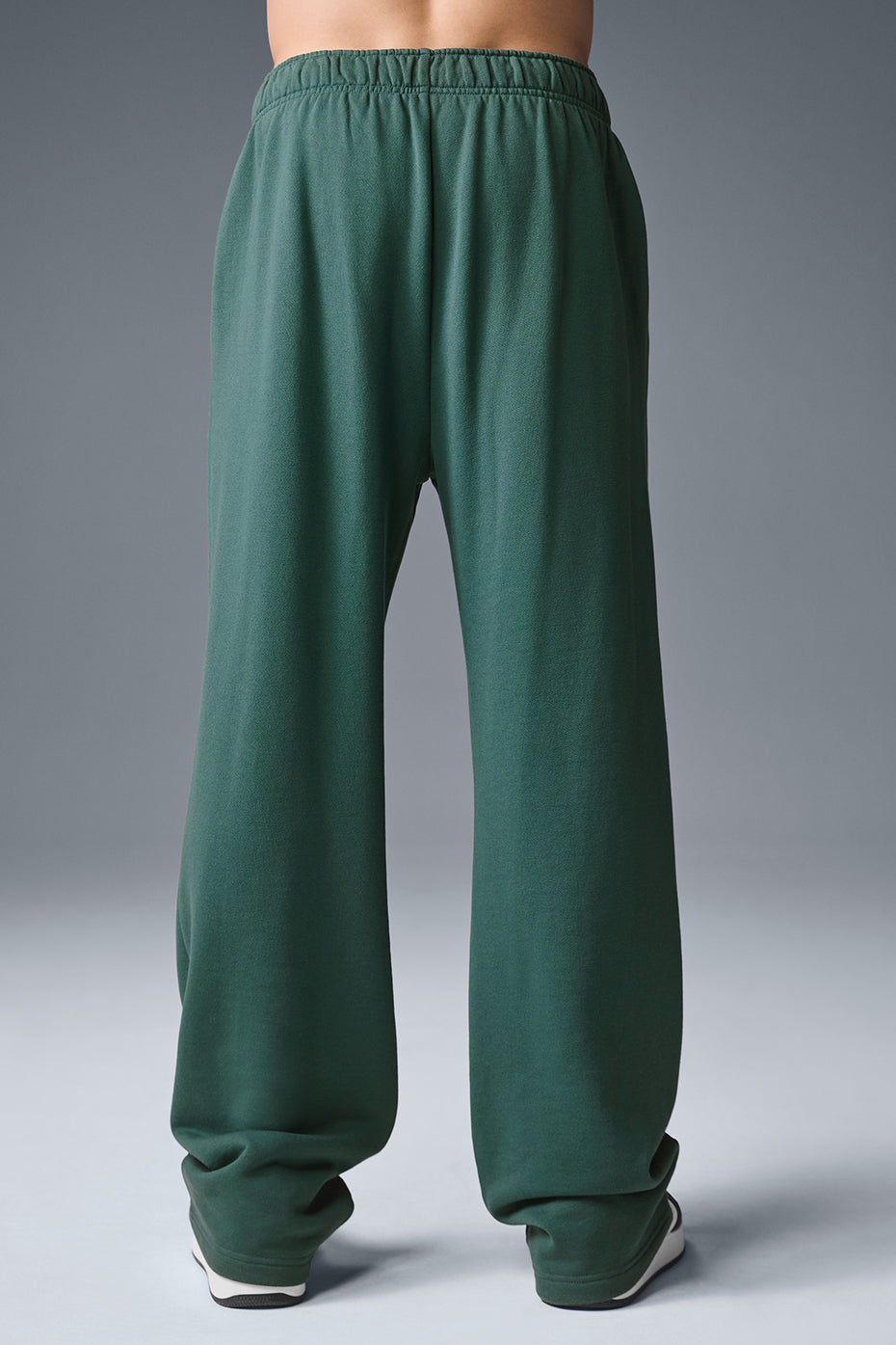 Accolade Straight Leg Sweatpant - Winter Ivy — photo 2