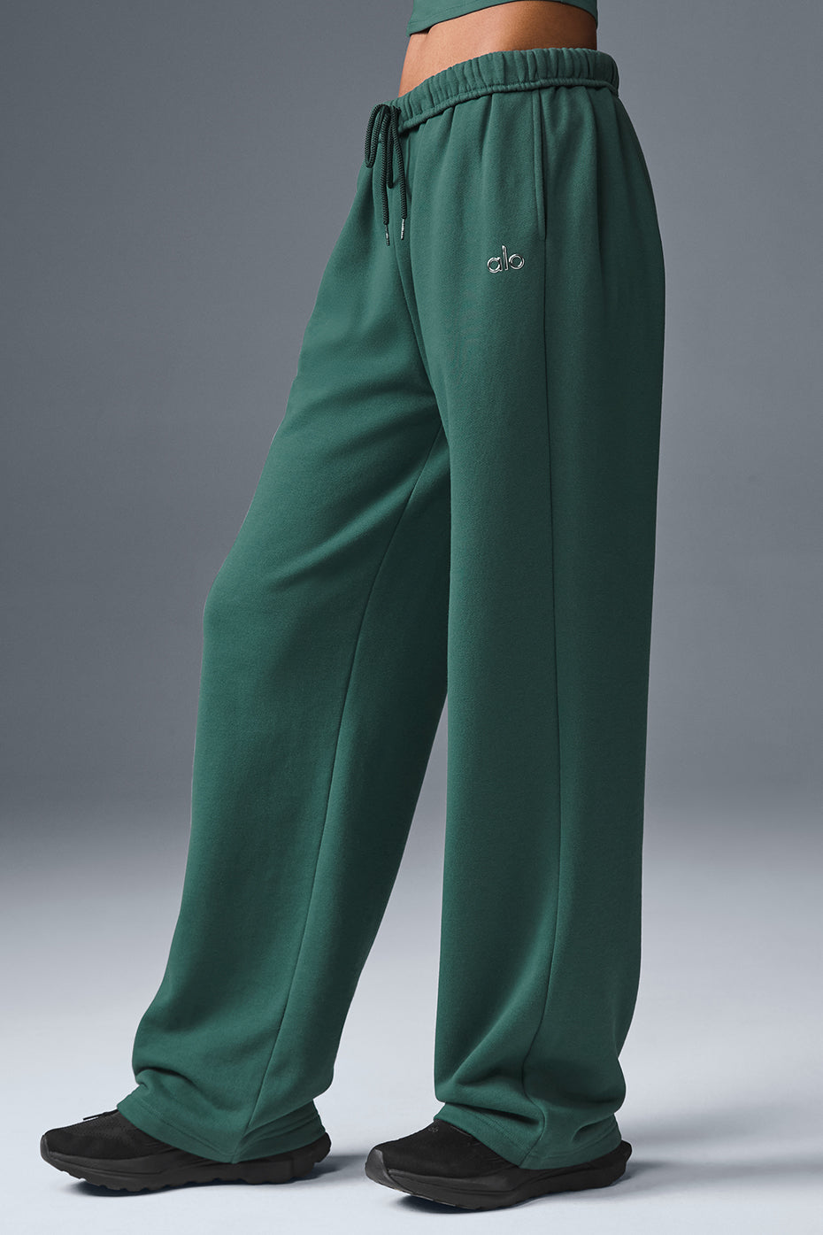 Accolade Straight Leg Sweatpant - Winter Ivy — photo 3