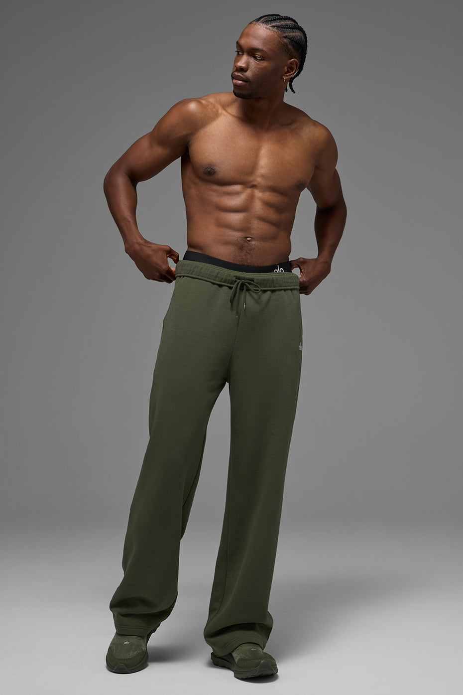 Accolade Straight Leg Sweatpant - Green Olive — photo 3