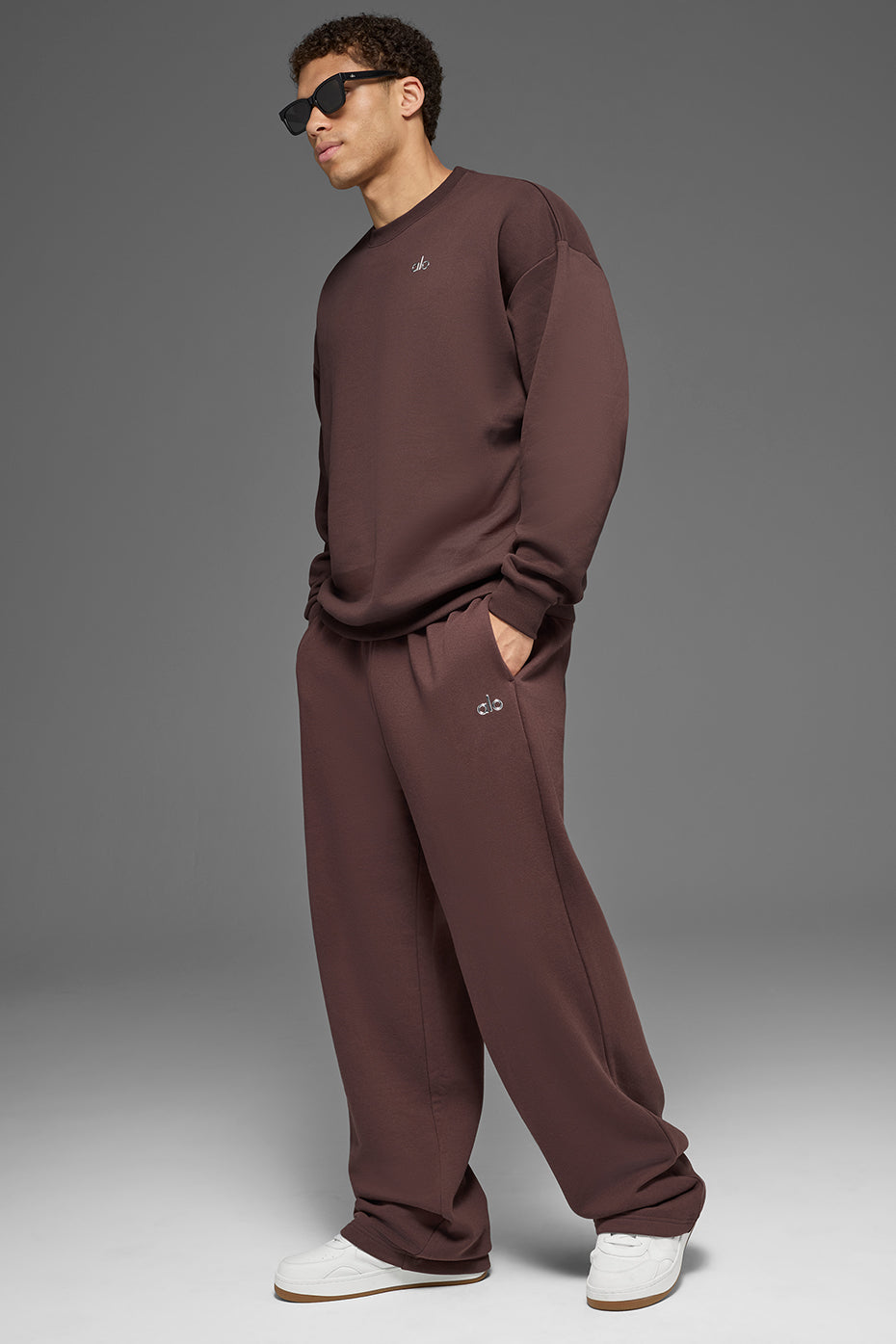 Accolade Straight Leg Sweatpant - Brownstone — photo 4