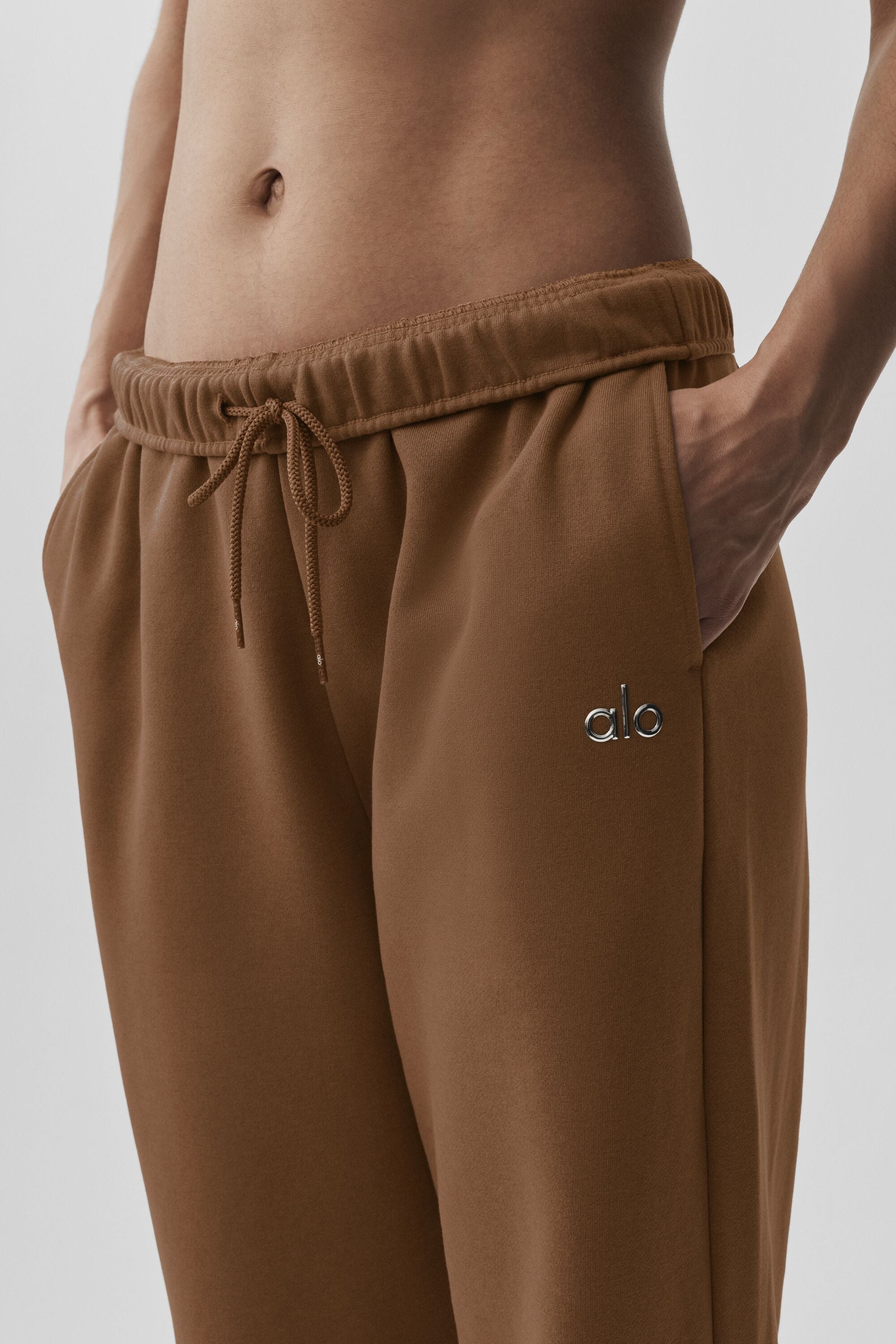Accolade Straight Leg Sweatpant - Sun Kissed Brown — photo 4