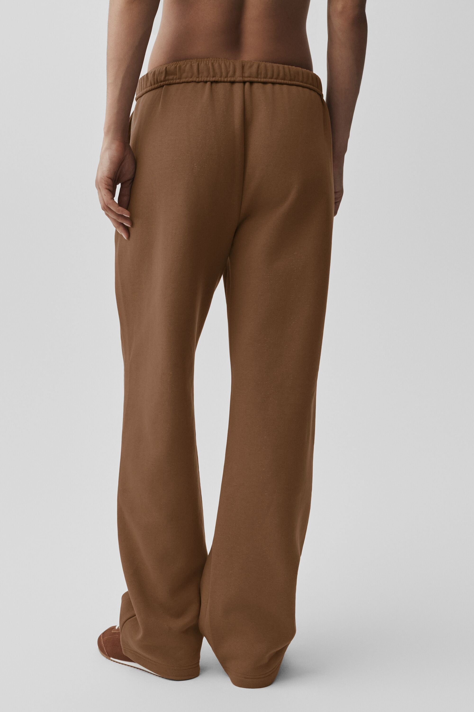 Accolade Straight Leg Sweatpant - Sun Kissed Brown — photo 3