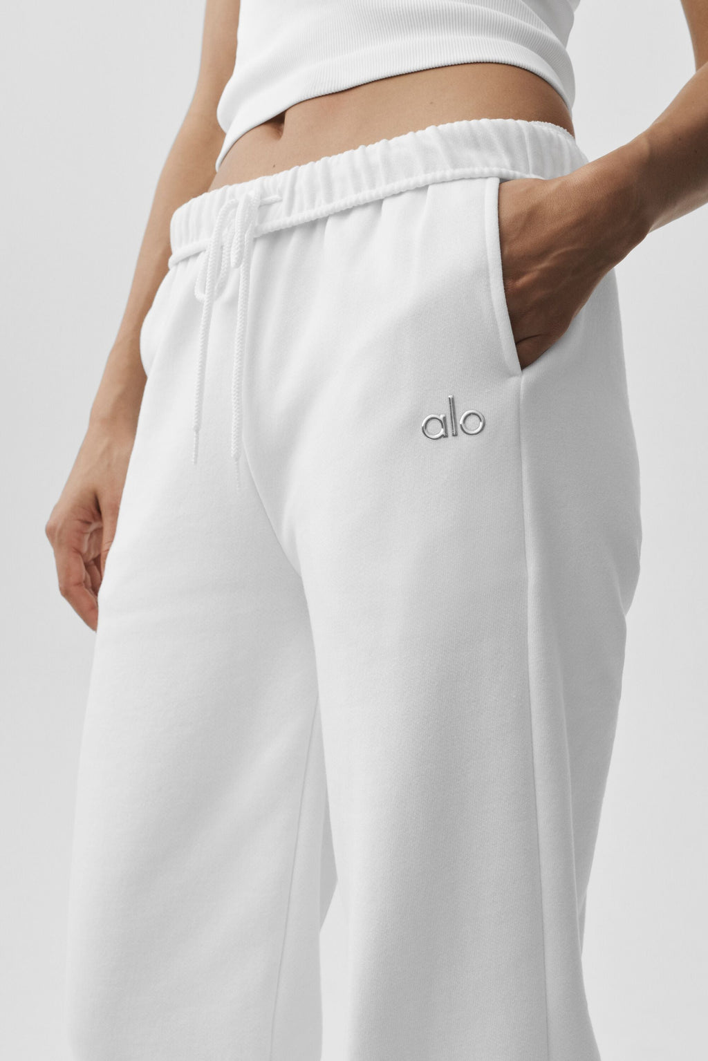 Accolade Sweatpant - White — photo 4