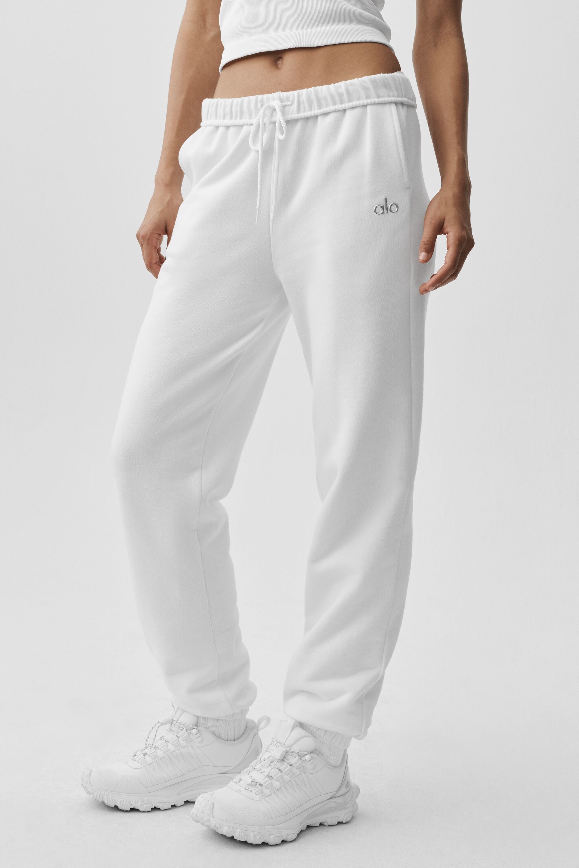 Accolade Sweatpant - White — photo 3