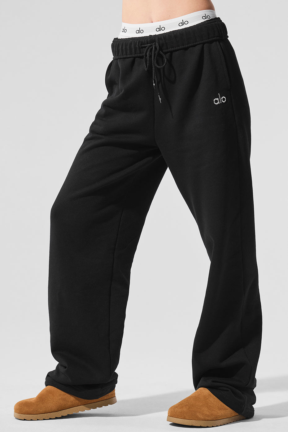 Accolade Straight Leg Sweatpant - Black — photo 4