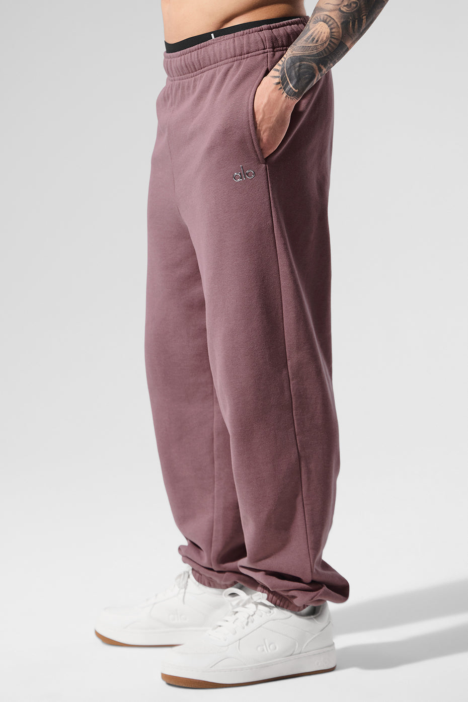 Accolade Sweatpant - Smoky Quartz — photo 4
