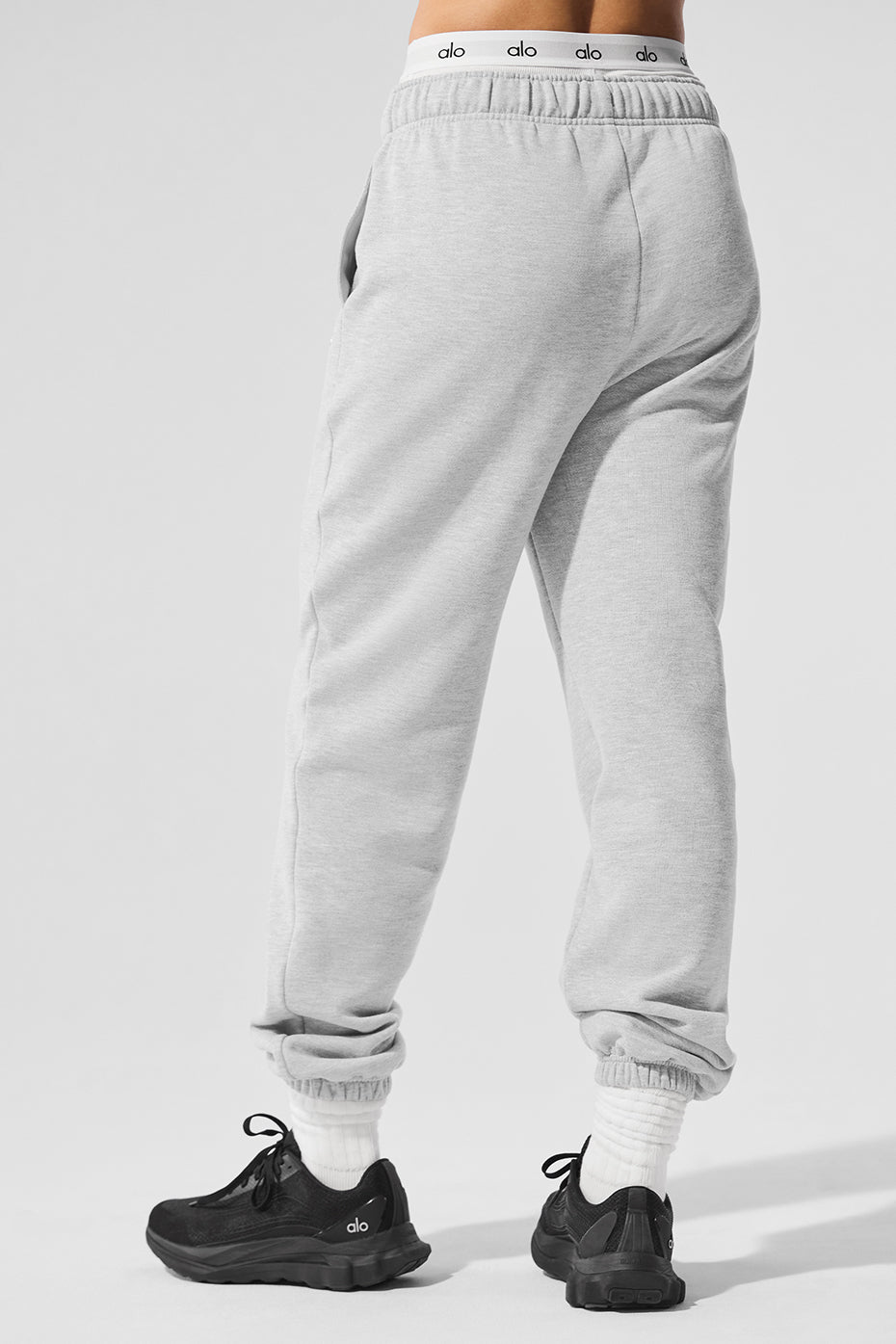 Accolade Sweatpant - Athletic Heather Grey — photo 2